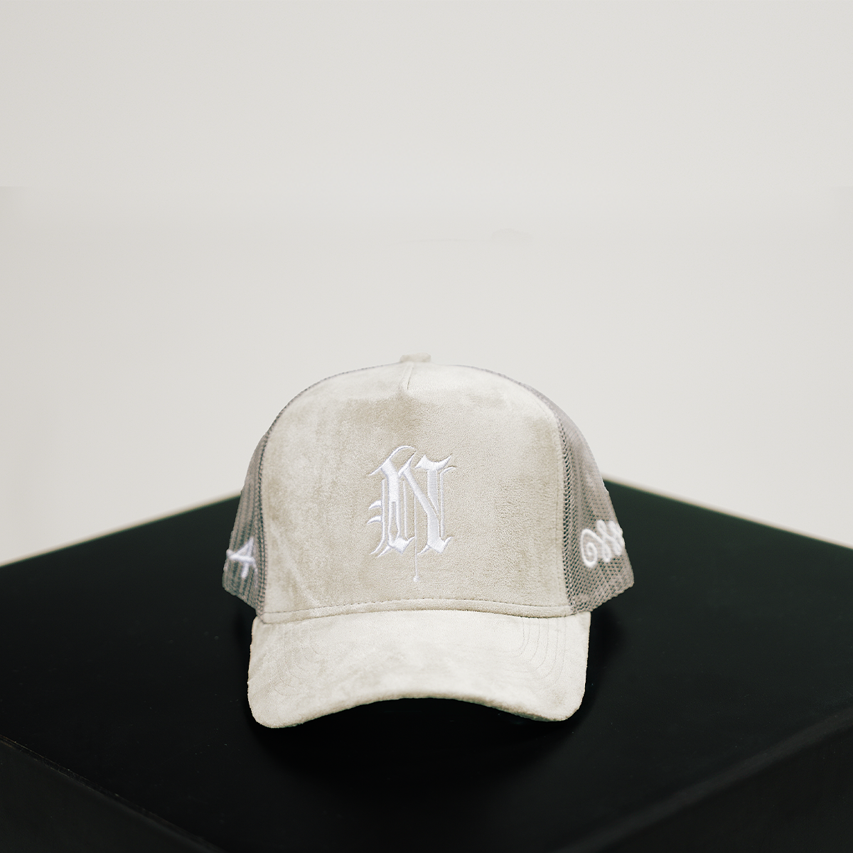 Old English Suede Trucker