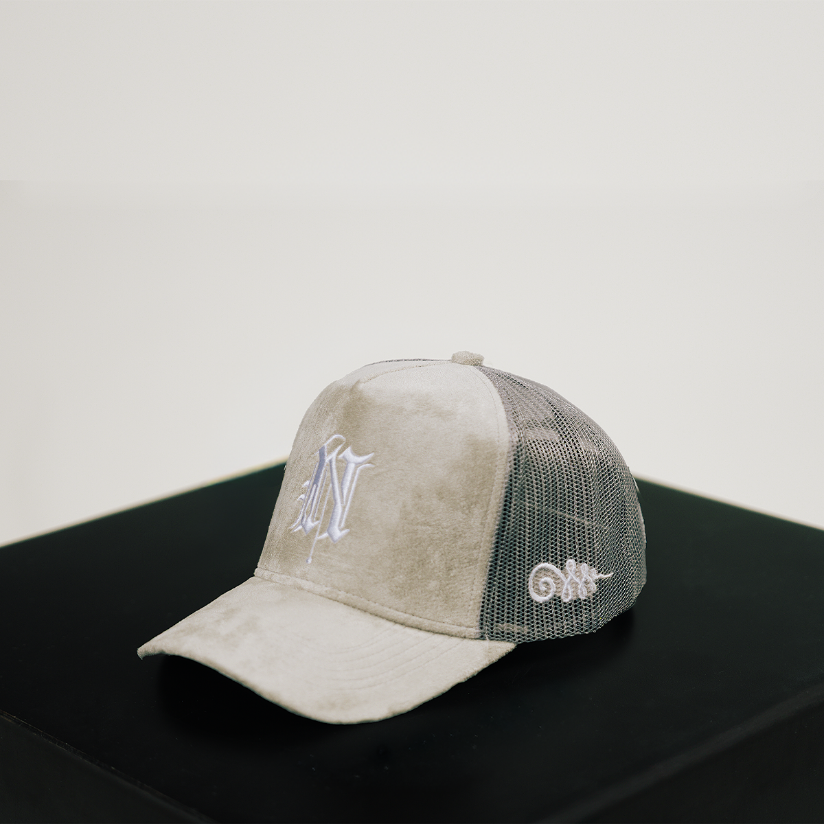 Old English Suede Trucker